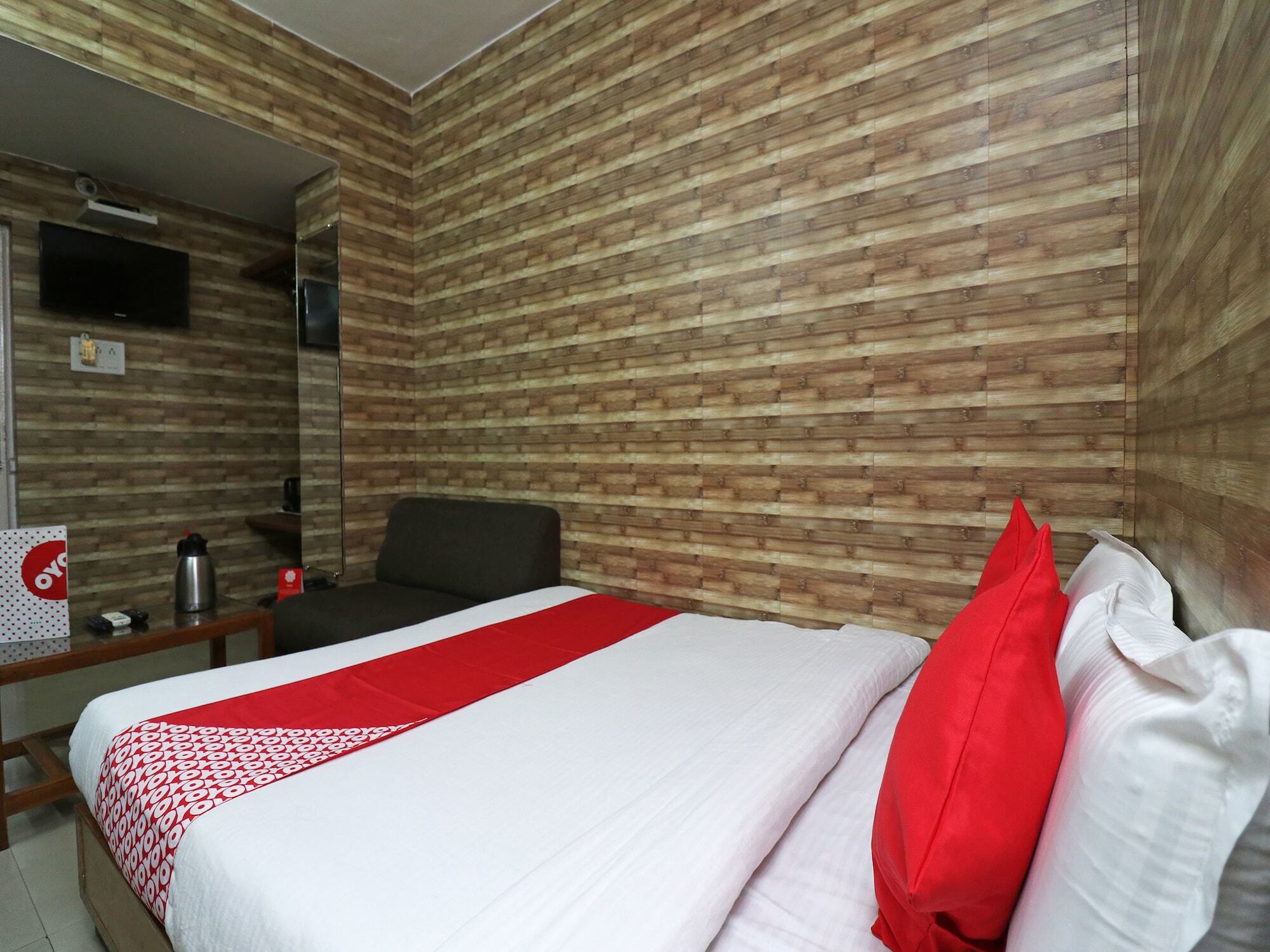 Hotel Treebo Trip Ganpati Bhopal Esterno foto