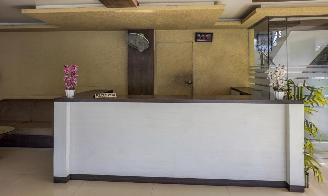 Hotel Treebo Trip Ganpati Bhopal Esterno foto